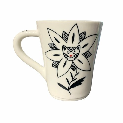 Кружка ручной работы Котик в цветочке белая керамика 250 мл 4278₽