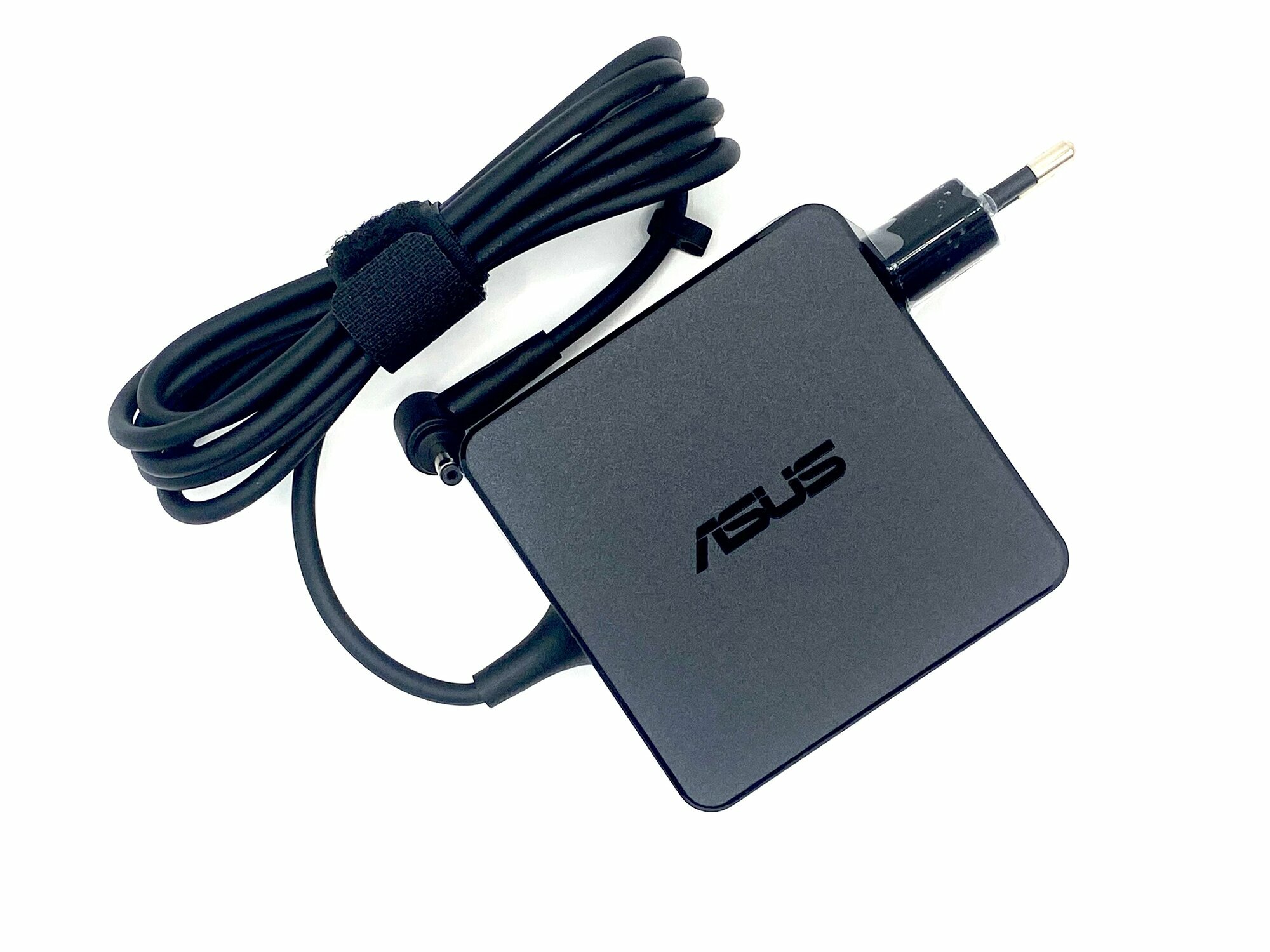 Зарядное устройство 65W / Оригинальный блок питания для ноутбука Asus ZenBook-UX410UQ / 19V-3,42A (4.0мм-1.35мм)