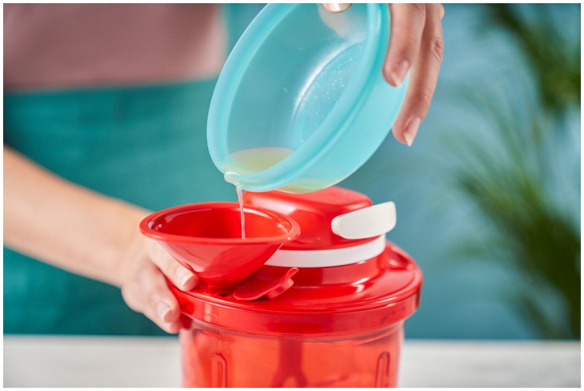 Механический комбайн Tupperware "Экстра-Шеф" (1,35 л) - фотография № 6