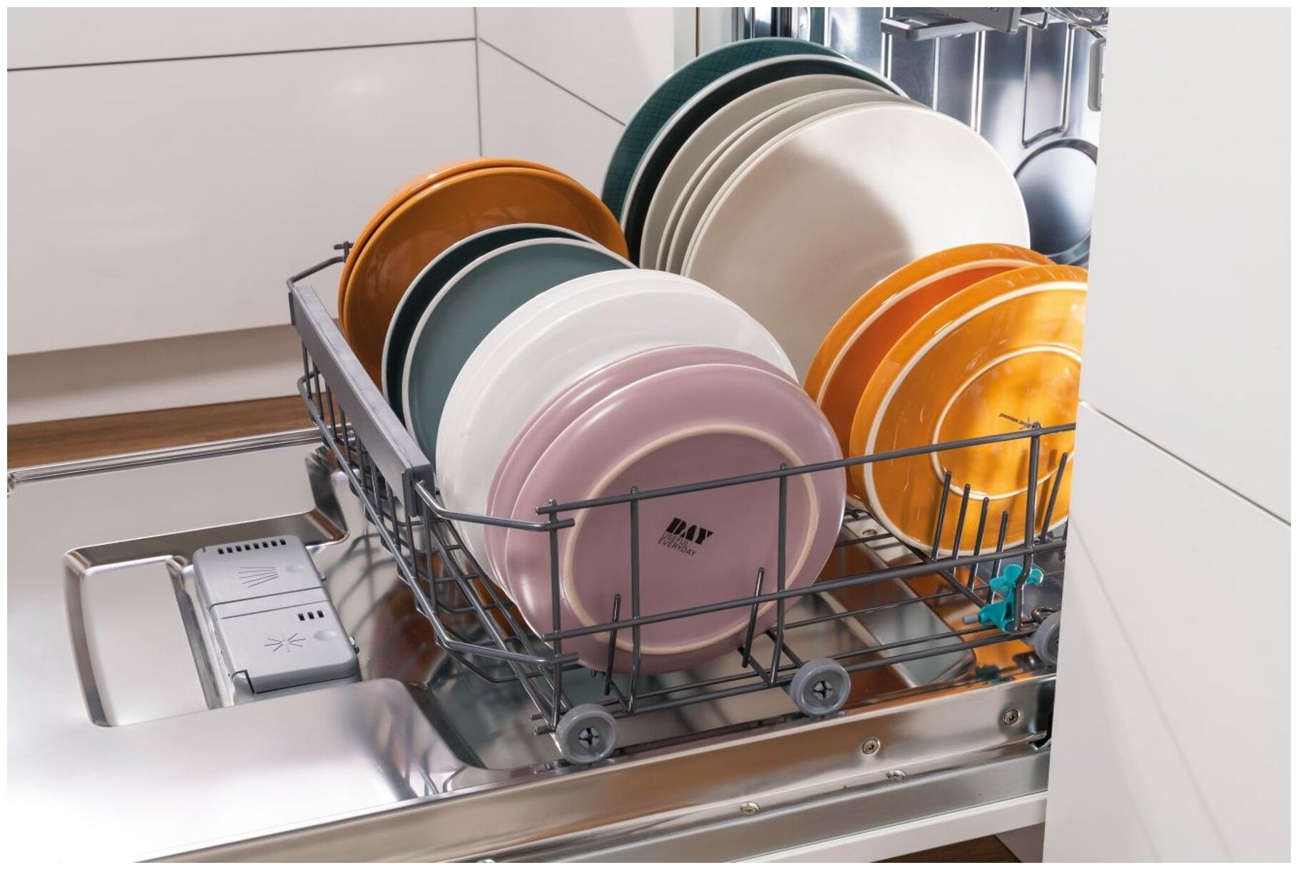 Полновстраиваемая посудомоечная машина Gorenje GV672C62 - фотография № 12