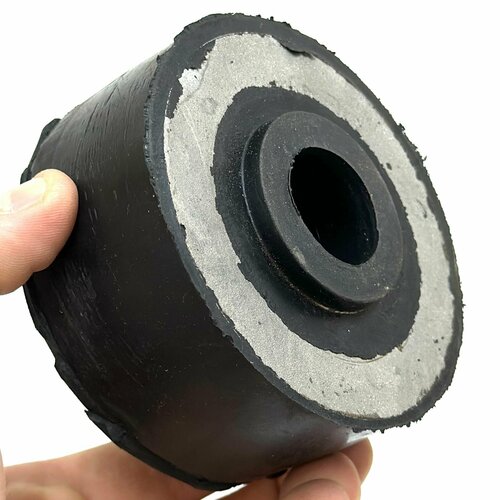 Подушка МТЗ-82-1221 верхняя кабины большая 130-5001332 590₽