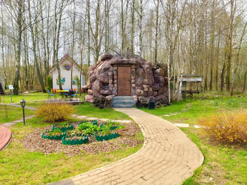 Подарочный сертификат «Романтическая ночь в пещере Гингемы» (1 ночь (вс-чт), От 1 до 2 чел.)
