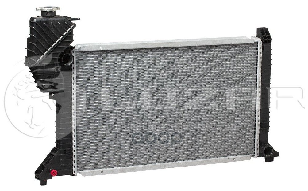 Радиатор охлаждения для автомобилей Sprinter (95-) A/C+ LRc 1530 LUZAR