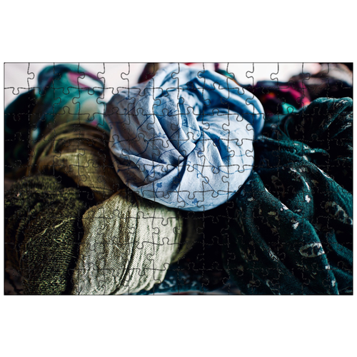 фото Магнитный пазл 27x18см."шарфы, шарф, цвета" на холодильник lotsprints