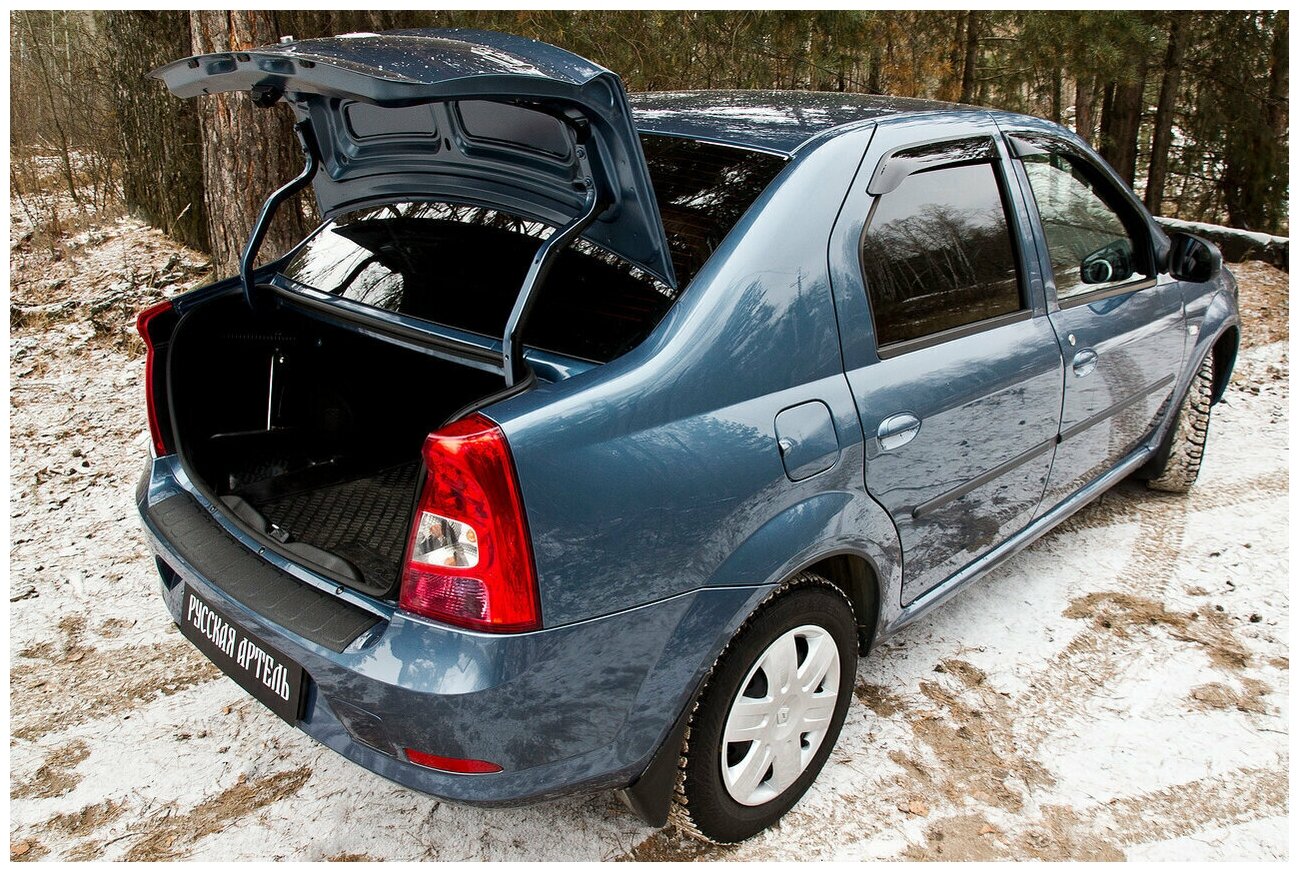 Накладка на порожек багажника Renault Logan 2010-2013