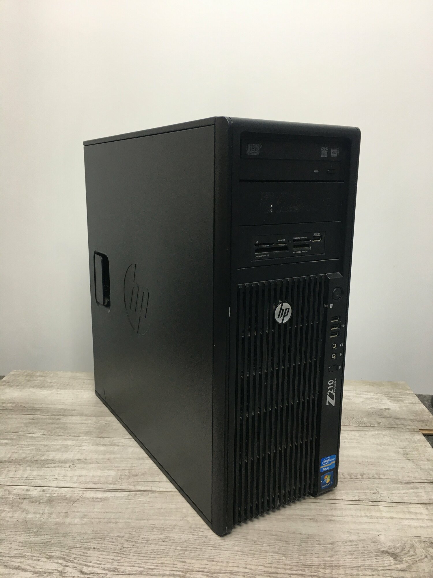 Системный блок HP Z210 Workstation Pentium G630 120 ГБ SSD 4ГБ DDR3