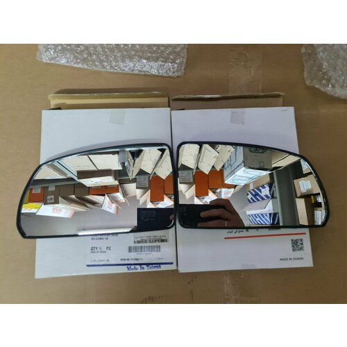 Зеркало стекло зеркала с подогревом Кия Рио 2 Kia Rio 2006-2009 правая пассажирская сторона 1900₽