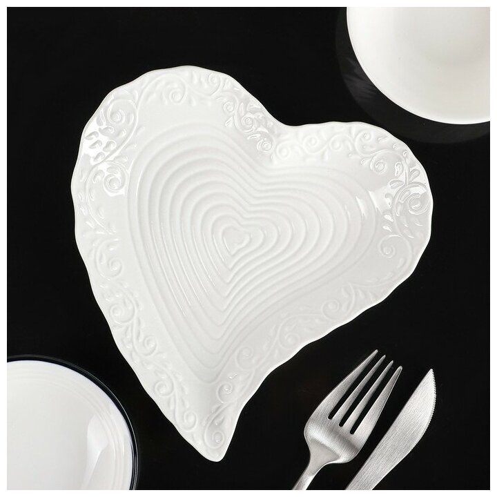 Блюдо сервировочное «Сердце», 17×16×2 см