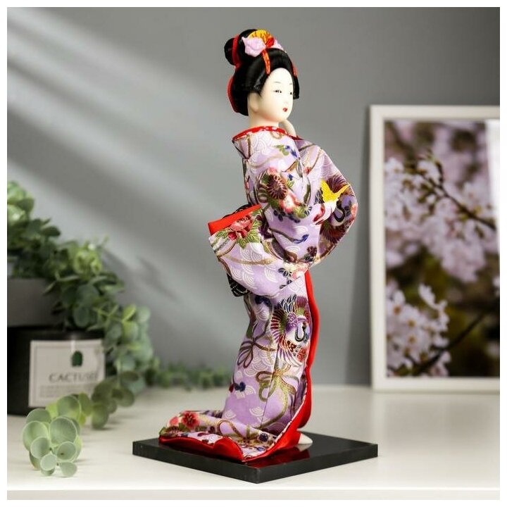 Кукла коллекционная "Японка в цветочном кимоно с бабочкой на руке" 30х12,5х12,5 см 4147023