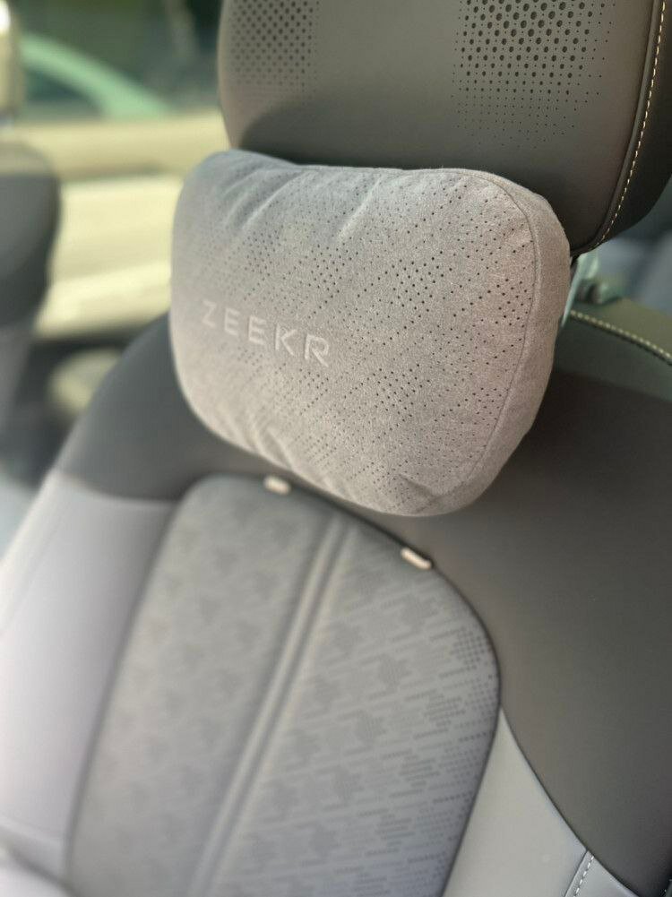 Подушка подголовника оригинальная Zeekr 7X