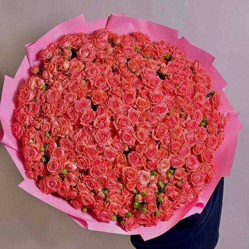 Изображение товара Яркий нежный букет из крупных кустовых нежно-оранжевых роз сорта Шарминг Бэби 41 шт.