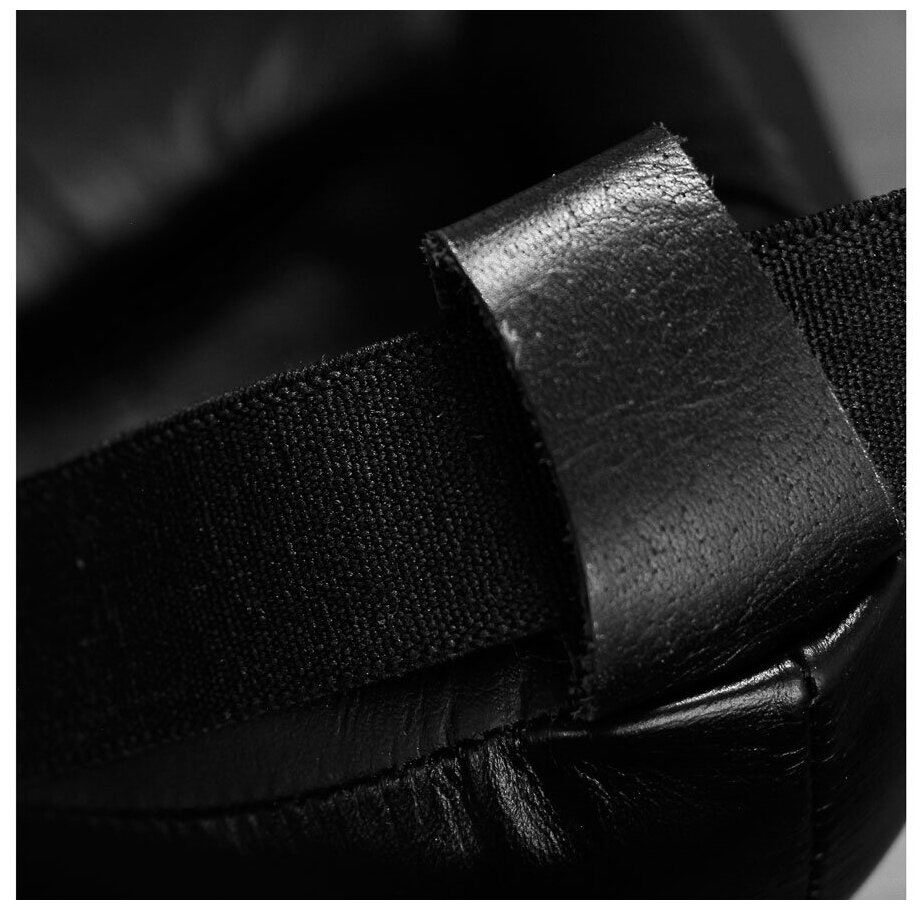 Защита паха мужская AdiStar Pro Groin Guard черно-золотая Adidas - фото №5