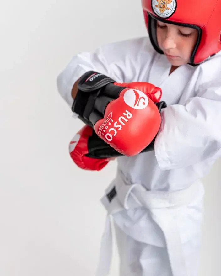 Перчатки для Рукопашного боя Rusco Sport Pro, Одобрены ФРБ, С Печатью 4 OZ красный