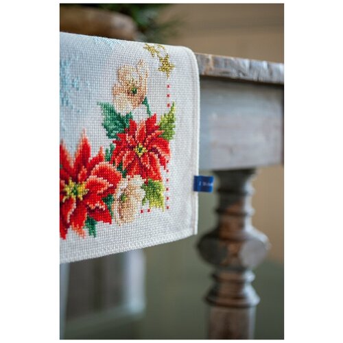 Набор для вышивания Vervaco Рождественские цветы, мулине, канва (PN-0155487)