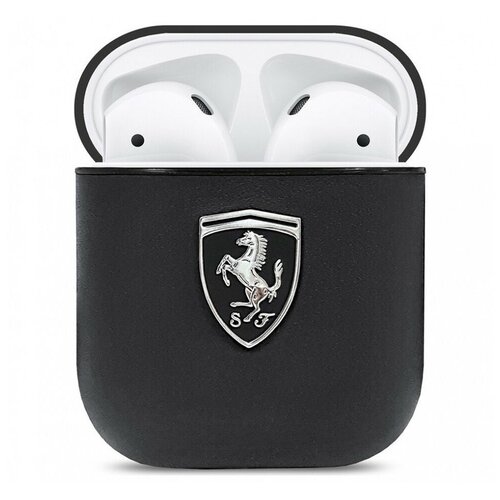 Чехол Ferrari Off-Track Genuine leather with metal logo для AirPods 1&2, цвет Черный (FEOA2LEBK)