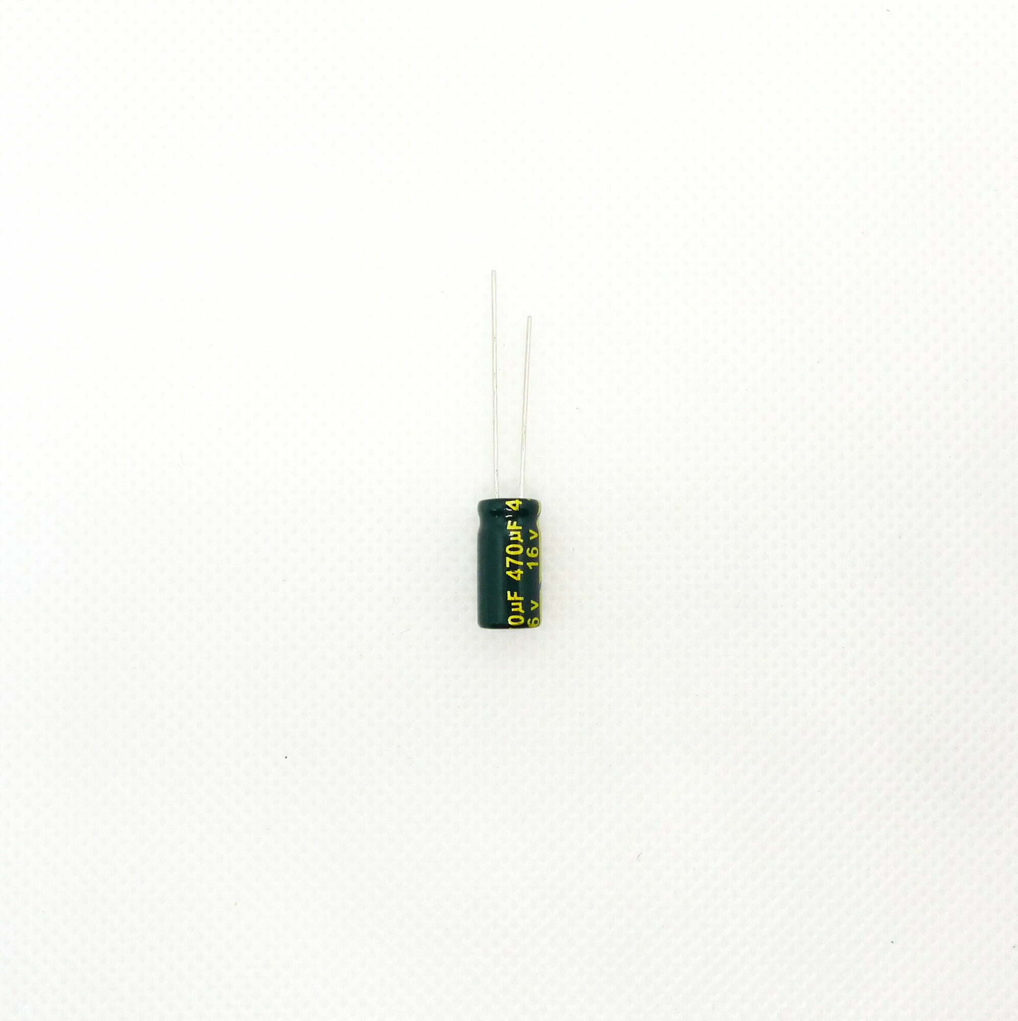 16V, 470 uF, +-20%, 6*12 мм, алюминиевый электролитический конденсатор