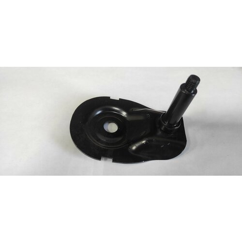 Винт крепления колеса газонокосилок Partner 5048514-01 2404₽