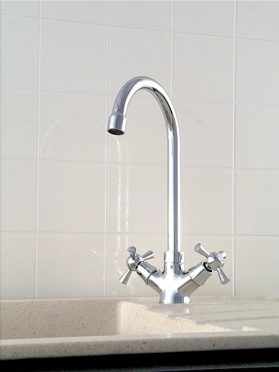 Смеситель Diadonna, латунь, поворотный излив, вентильный, хром — фото 1