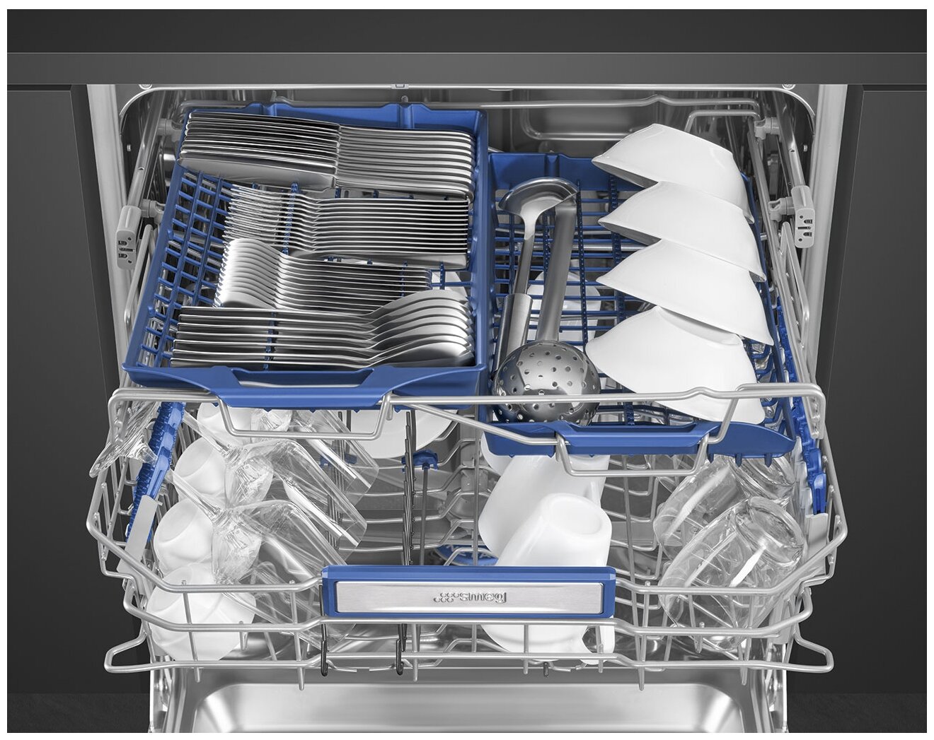 Встраиваемые посудомоечные машины SMEG/ Полностью встраиваемая посудомоечная машина, 60 см, Загрузка 13 комплектов посуды, 10 программ, луч на полу, 1/2 загрузка - фотография № 2