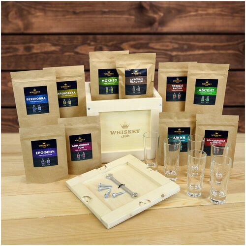 Подарочный набор для настоек на самогоне в деревянном ящике Whiskey Mini Box / Мужчине, мужу, папе