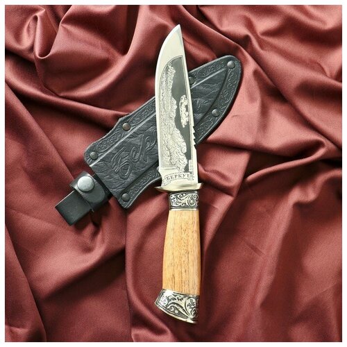 Нож кавказский, туристический Беркут с ножнами, гардой, сталь - 40х13, 15 см