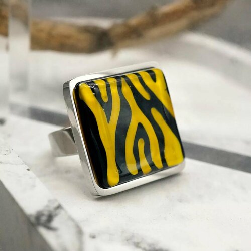 Кольцо Vloes, муранское стекло, стекло, желтый, черный