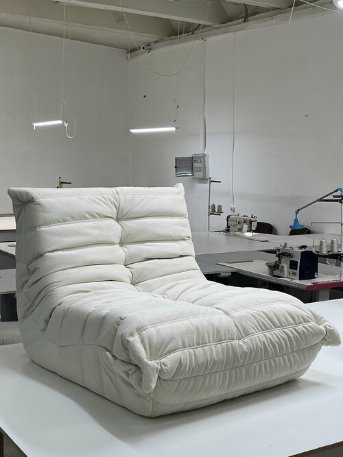 Кресло-мешок Togo Onesta design factory молочный белый диван одноместный
