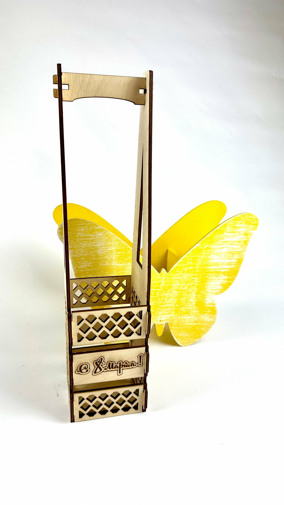 Коробка подарочная "8 марта" — фото 1