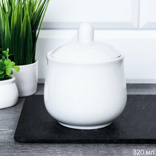 Сахарница с крышкой объем 320 мл белая из фарфора 448₽