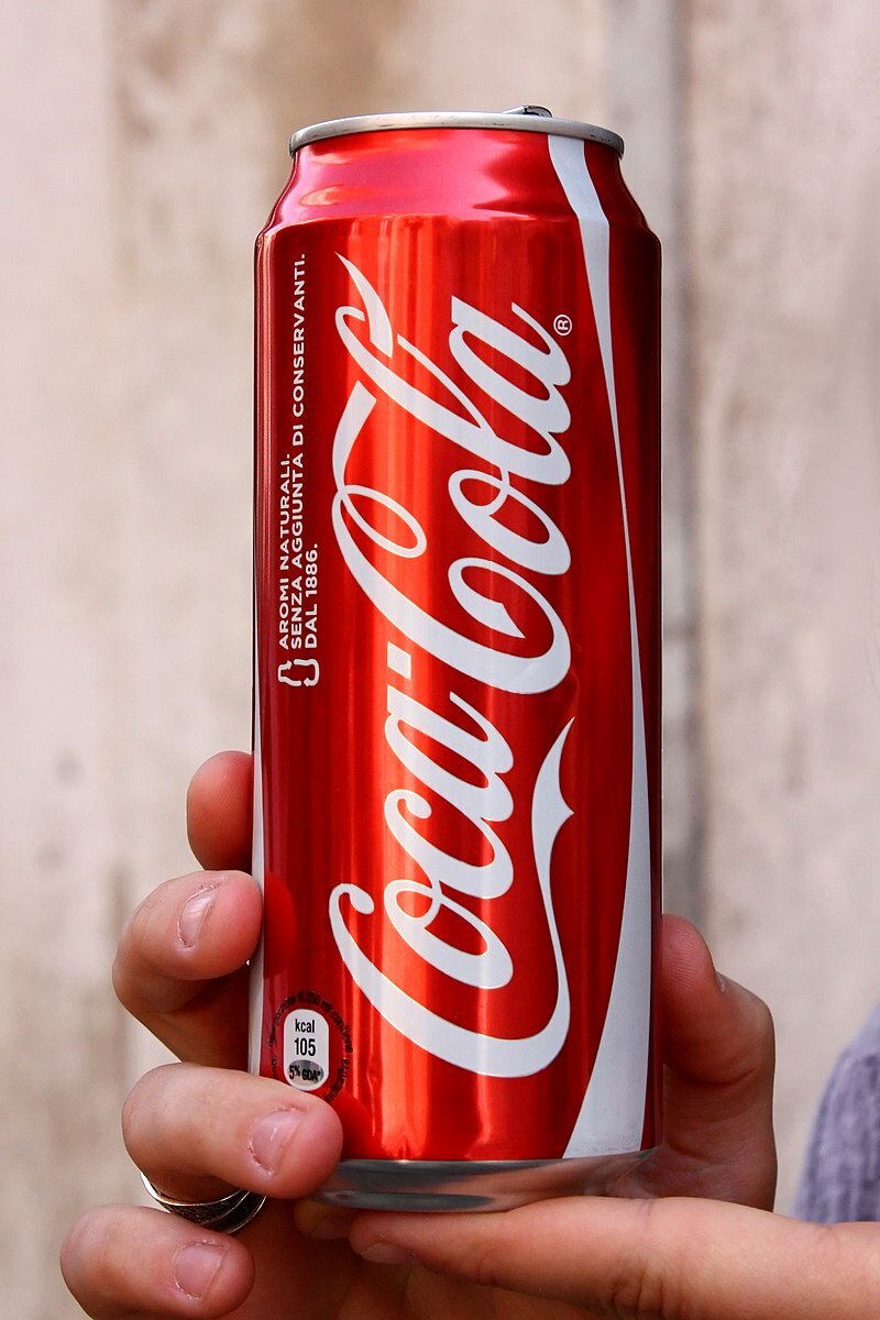 Coca Cola Classic, 0.45 л, 12 шт, банка, газированный напиток Кока Кола Классик, жб) — фото 1