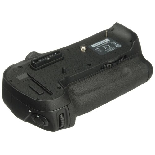 Батарейный блок Nikon MB-D12 для Nikon D800/D800E/D810
