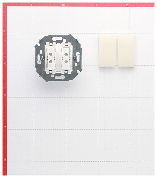 Переключатель Simon 15 1591397-031 двухклавишный на 2 направления скрытая установка слоновая кость - фотография № 4