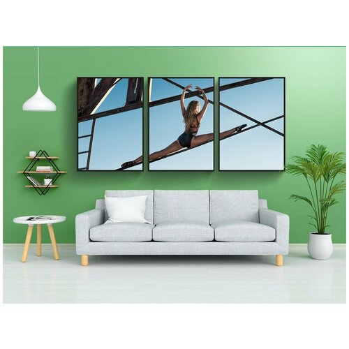 фото Набор модулных постеров для интерьера "спорт, тренировка, дувушка" 60x90 см. в тубусе, без рамки lotsprints