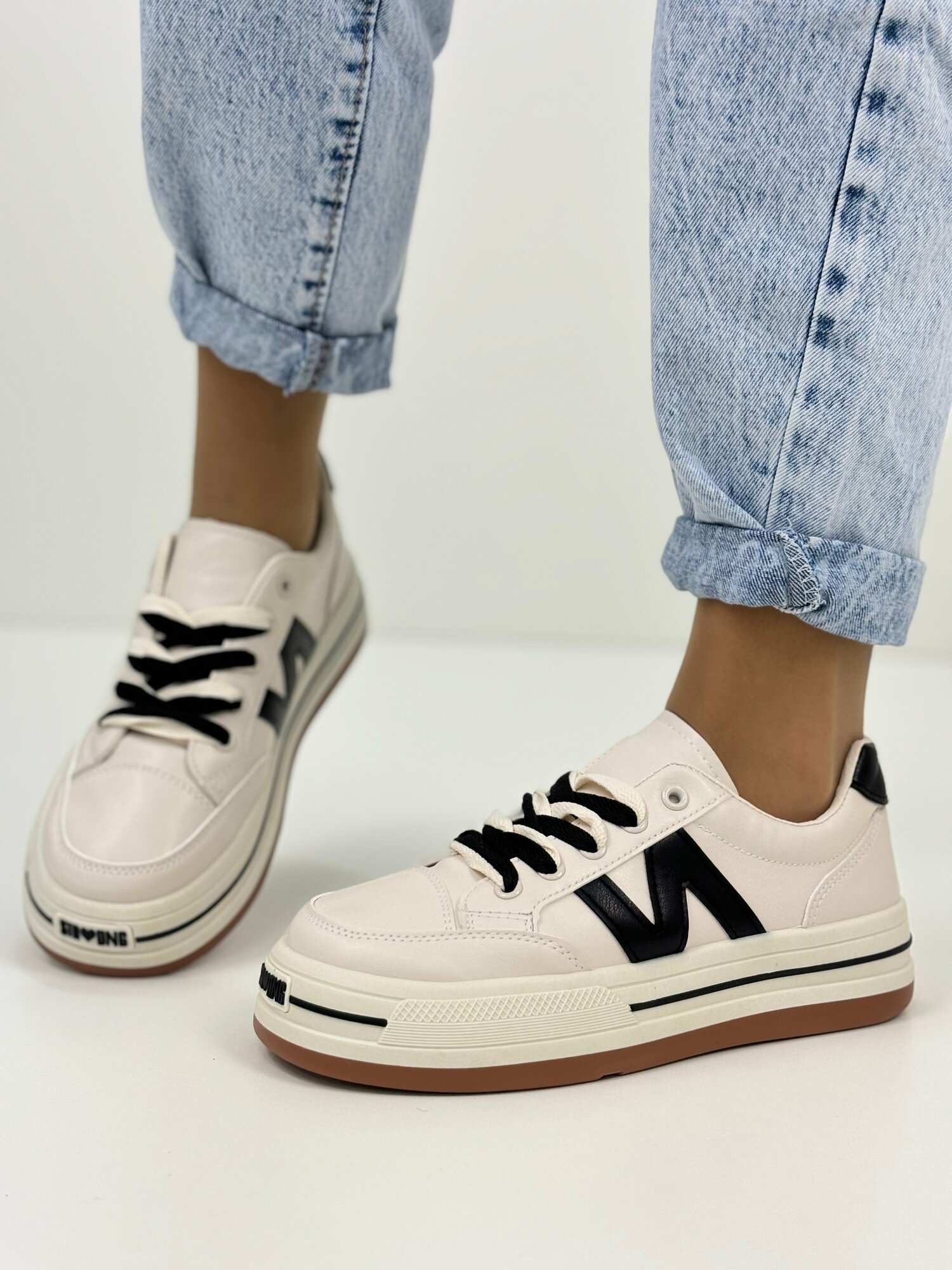 фото Кроссовки N женские, цвет белый серый, размер 39