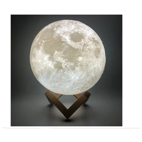 фото Светильник- ночник 3d шар луна moon lamp на деревянной подставке без пульта, 15 см, белый ворон
