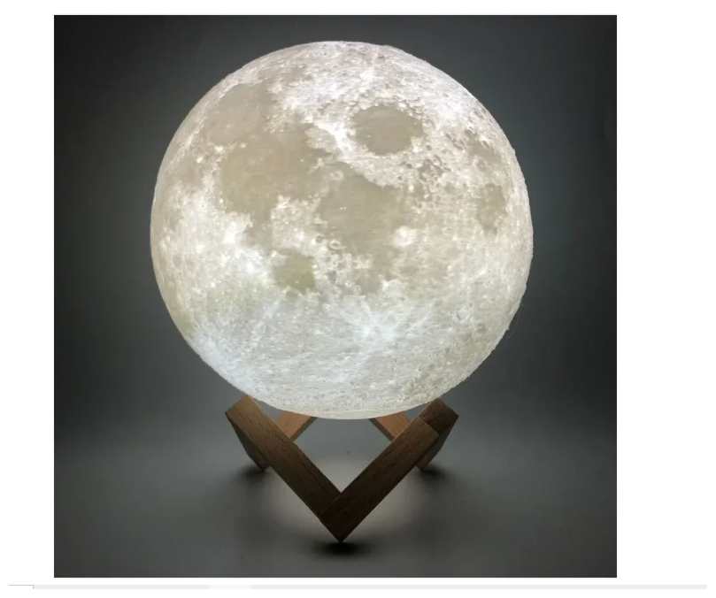 Светильник-ночник 3D шар Луна Moon Lamp на деревянной подставке без пульта, 15 см, белый - фотография № 1