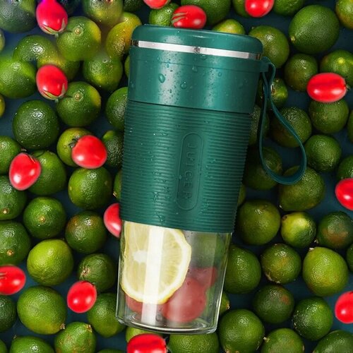 Беспроводной портативный блендер для смузи JUICER 1396₽