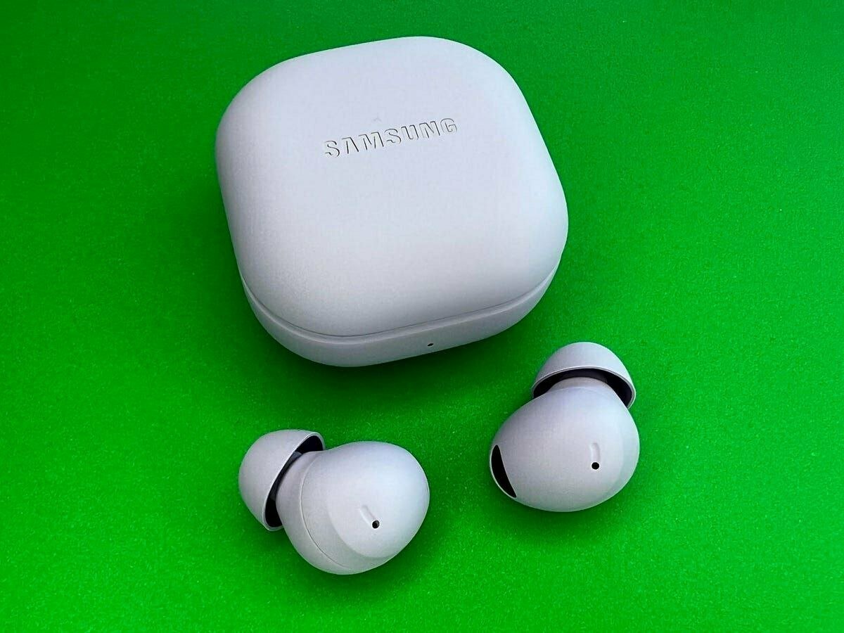 Беспроводные наушники Samsung Galaxy Buds 2 Pro Снежный (RU)