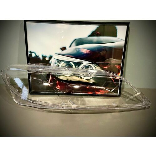 Стекла для фар для Mazda 6 GG 2002-2008 правая 2600₽