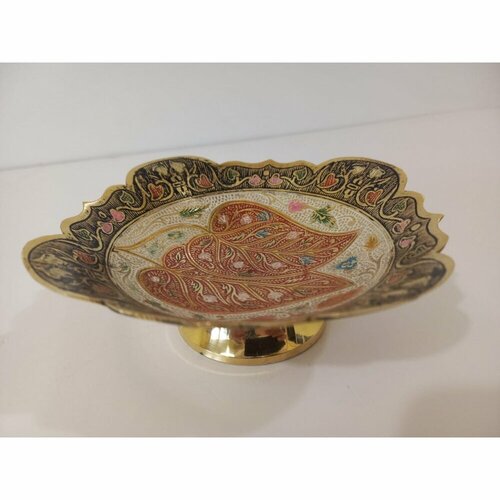 Индия Трейд BE-8726595 Конфетница, цветная эмаль, 14 см индия трейд