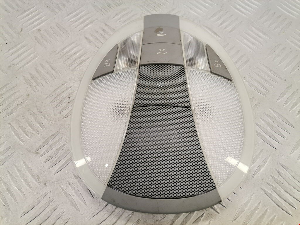 Плафон салонный Mercedes E-Class (W211) A2118202201 арт. 1016298