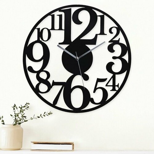 Часы настенные из металла Большие цифры бесшумные d-40 см АА 2718₽