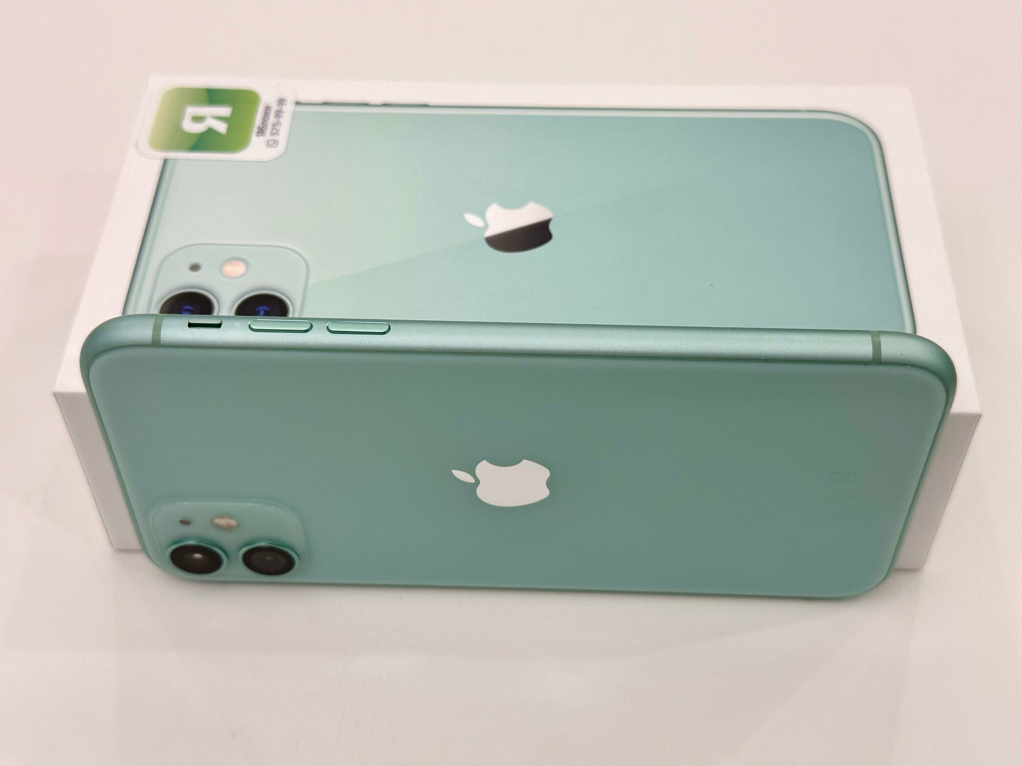 IPhone 11 Green 64Gb — фото 1
