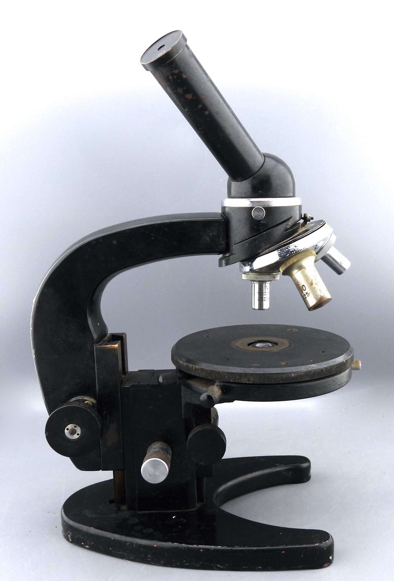 Микроскоп биологический МБИ-1 №01048 СССР 1954 год