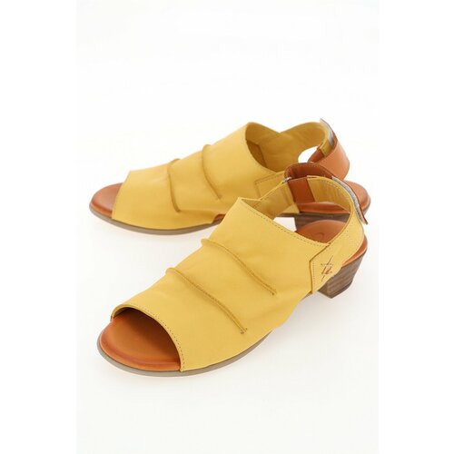 Босоножки  Estello, натуральная кожа, размер 37, желтый