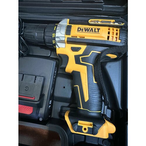 Шуруповёрт Dewalt 50N M 38 10mmДрель 679000₽
