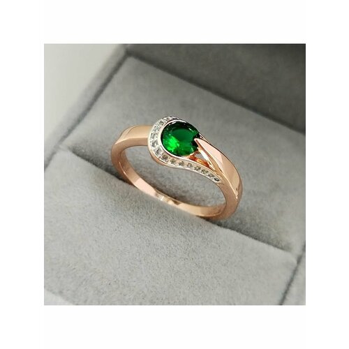 Кольцо, искусственный камень, циркон, размер 20, зеленый, золотой