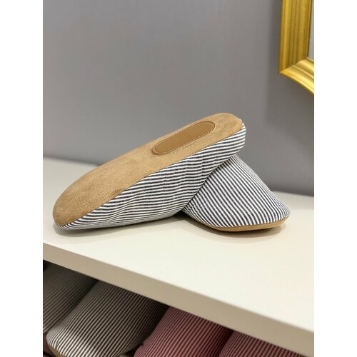 фото Тапочки тапочки домашние в полоску для всей семьи закрытые в японском стиле, размер l, серый, белый 4ma