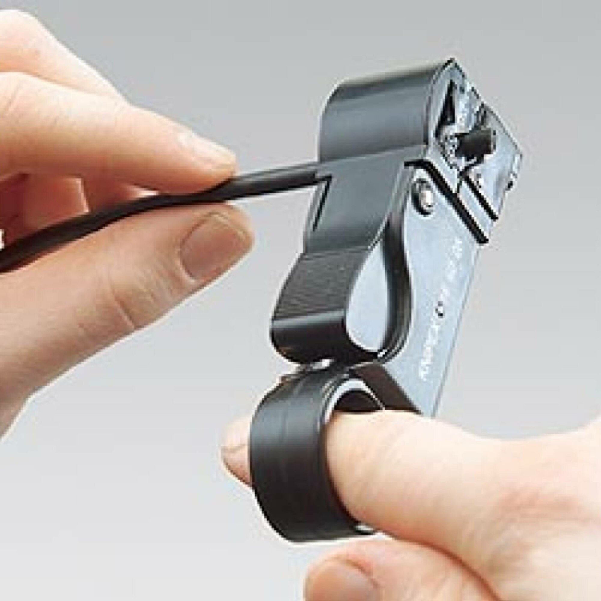 Инструмент для снятия изоляции с коаксиальных кабелей Knipex - фото №13