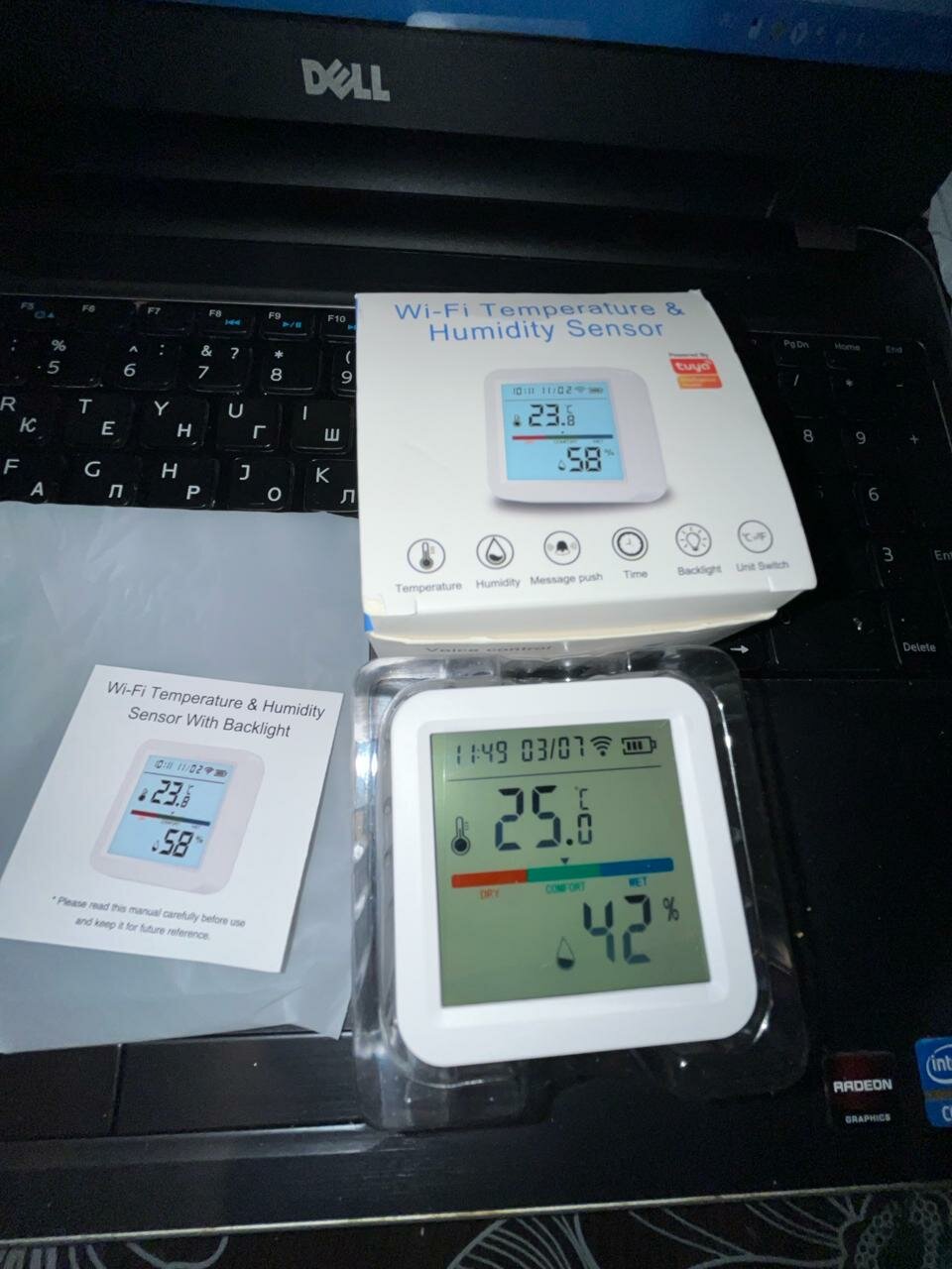 Умный датчик температуры и влажности. с дисплеем . WI FI Tuya smart. Гигрометр , климат контроль.+Батарейки !